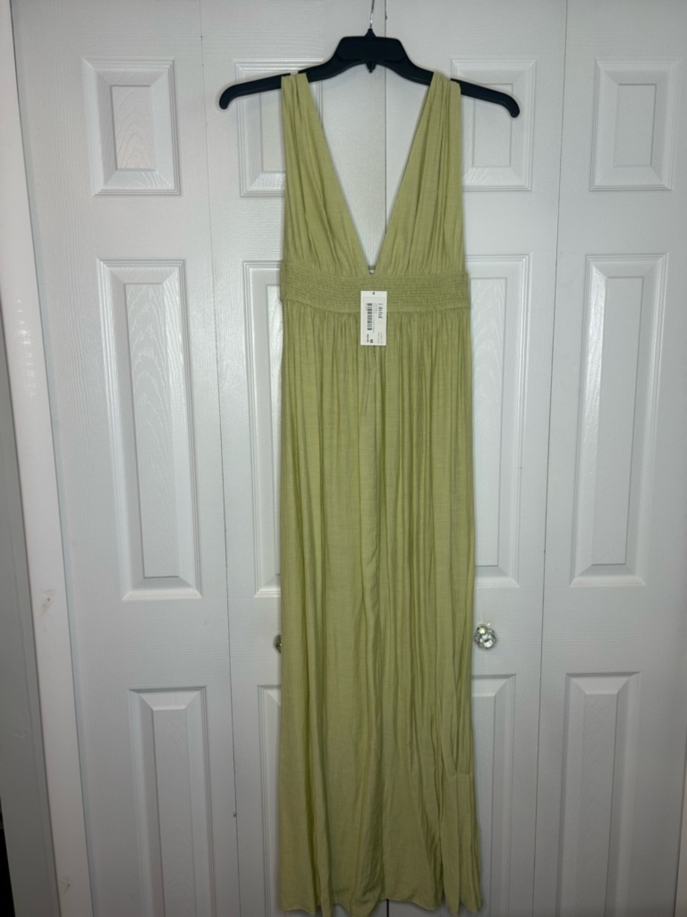 V-Neck Sleeveless Light Green Maxi Dress - Picture 2 of 5